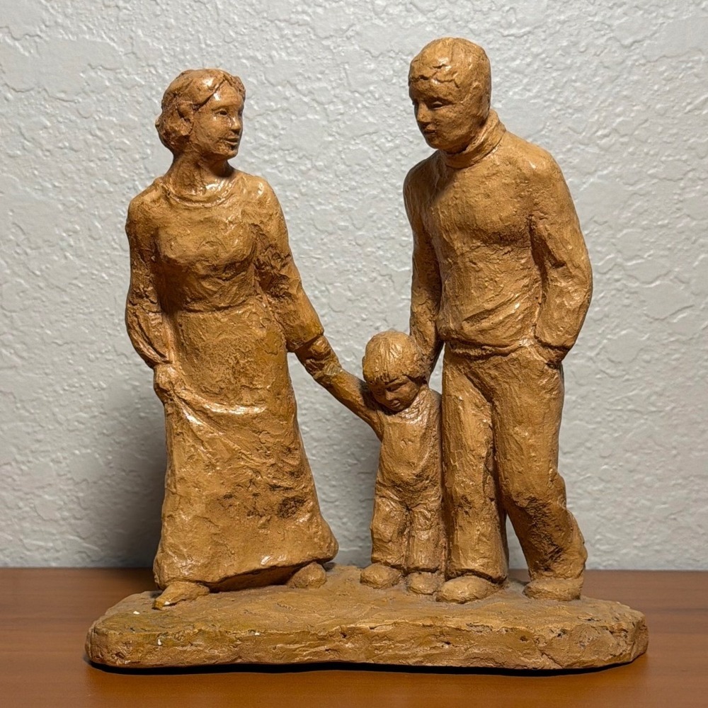 Vintage 1980 Abbey Press Family Figurine Mother Father Child Sculpture 8.5"